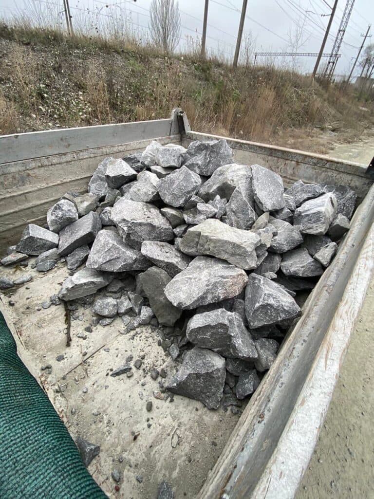 Бут гранітний